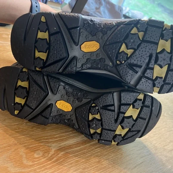 Merrell Womens Size 8.5‎ Hiking Continuum Boots with Vibram Soles Ortholite - Picture 7 of 8